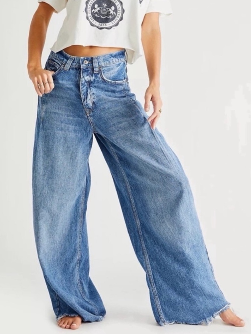 Free people We The Free Old West
Slouchy Jeans .